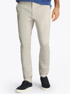 Herren Tommy Hilfiger Bleecker Slim Fit Chino