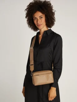Damen Calvin Klein CK MUST CROSSBODY TASCHE