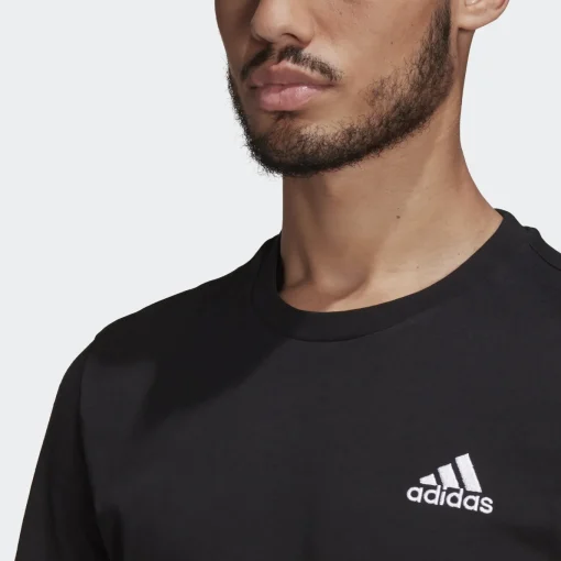 Herren Adidas Essentials Embroidered Small Logo T-Shirt