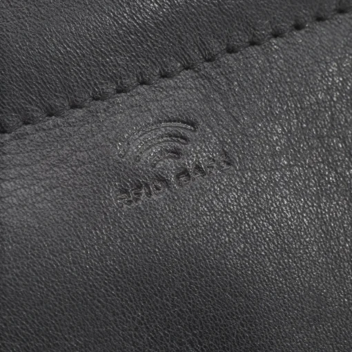 Damen Maitre F3 Sagard Keycase Svo