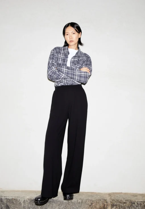 Damen armedangels Jerseyhose aus LENZING™ ECOVERO™ Viskose Mix HIMAARI