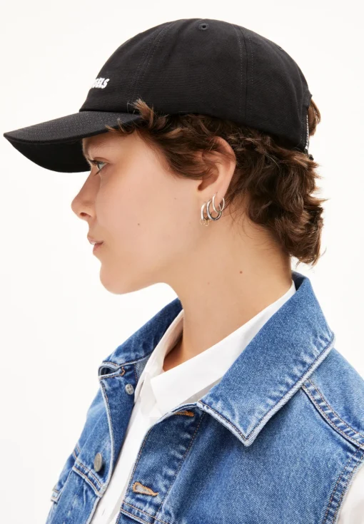 Damen armedangels Kappe aus Bio-Baumwolle YENAAS WORD ICONIC Å