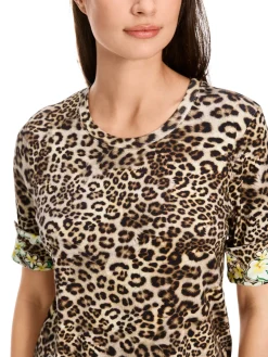 Damen Marc Cain Körpernahes T-Shirt mit Leo-Print
