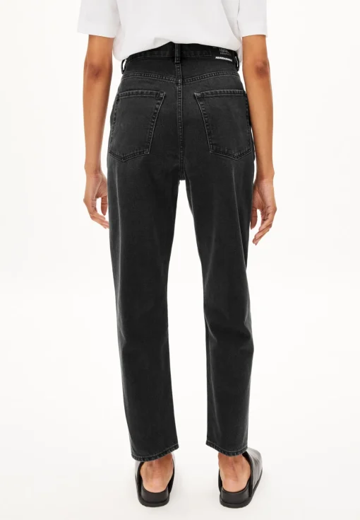 Damen armedangels Mom Jeans 'Mairaa'