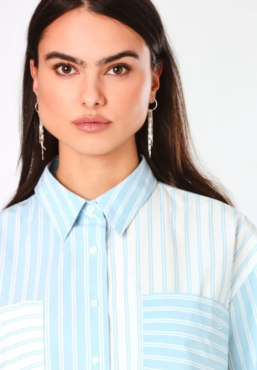 Damen Hugo Blue Regular-Fit Bluse in Cropped-Länge mit Streifen-Patches