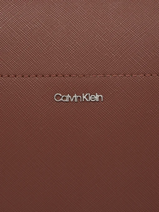 Damen Calvin Klein Saffiano Kameratasche