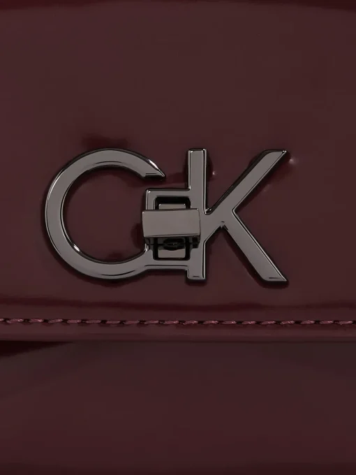 Damen Calvin Klein Shiny Schultertasche