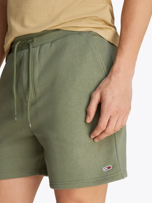 Herren Tommy Jeans Shorts mit Flag Patch