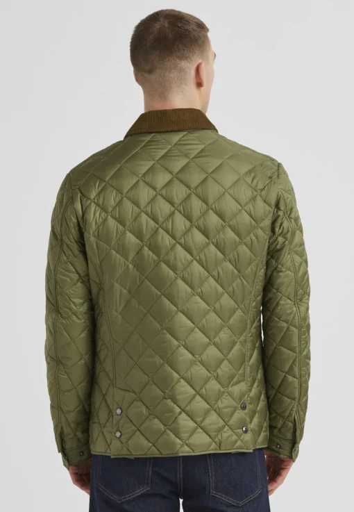 Herren Milestone Steppjacke mit leicht tailliertem Schnitt