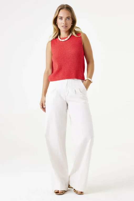 Damen Garcia Tops
