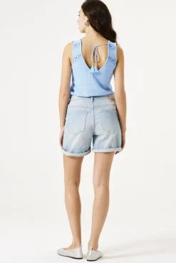 Damen Garcia Tops