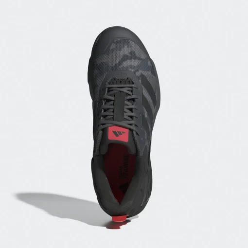 Herren Adidas Turnschuh