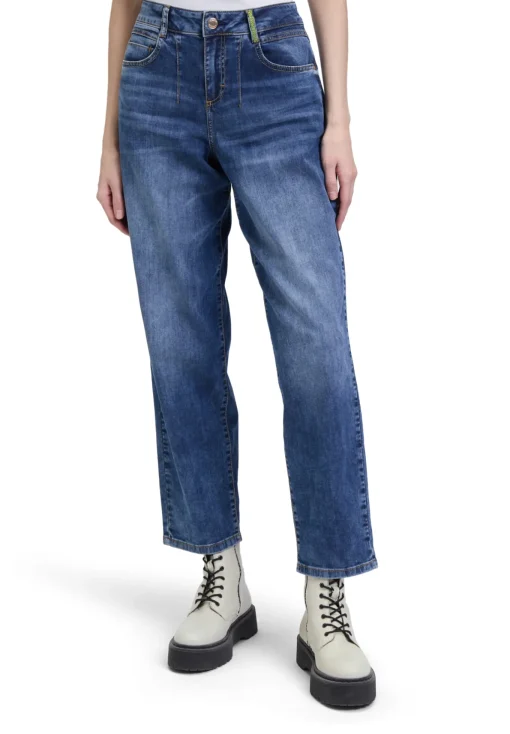 Damen Cartoon Used Look-Jeans